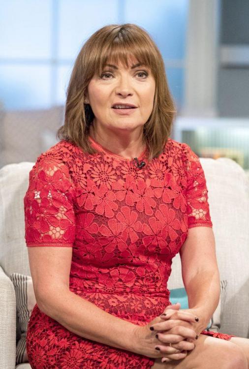 Lorraine-Kelly-featured-image-620x920.thumb.jpg.d15c92d913c7da8249934275b29b015d.jpg