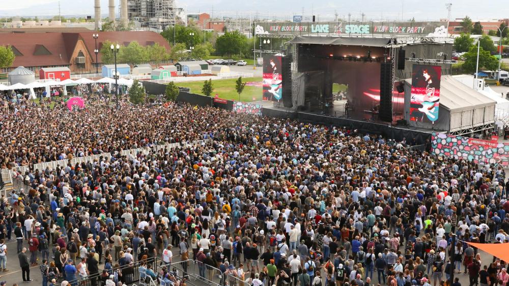 Crowd (13).jpg