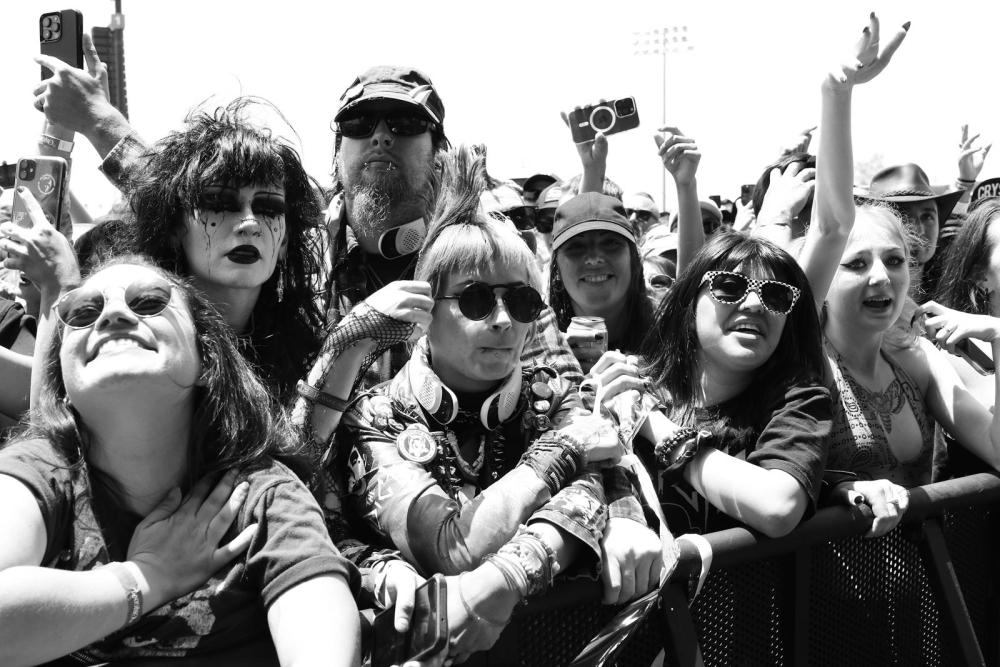 Crowd (4).jpg