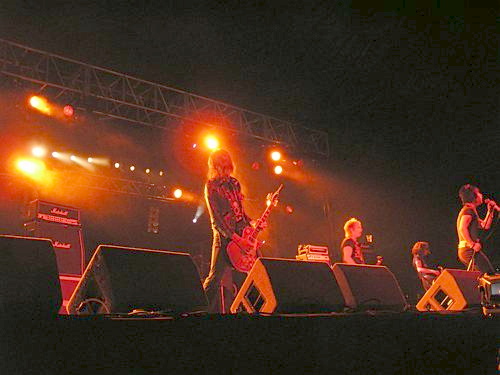 The Glitterati @ T in the Park 2004