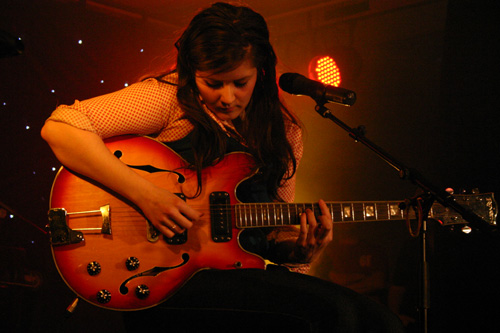 Charlene Sorai @ Glastonbury Festival New Talent Competition 2008
