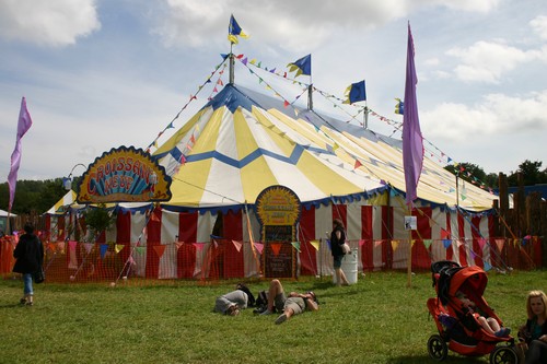 Croissant Neuf stage line-up revealed for Glastonbury Festival -  eFestivals.co.uk
