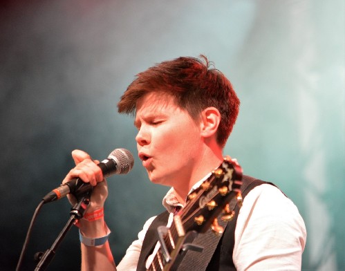Grace Petrie @ Beautiful Days 2019